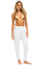 Retro 6 STRIPE SWEATPANTS - WHITE SERAPE