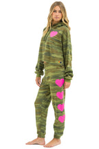 Retro HEART RELAXED CROPPED PULLOVER HOODIE - CAMO NEON PINK