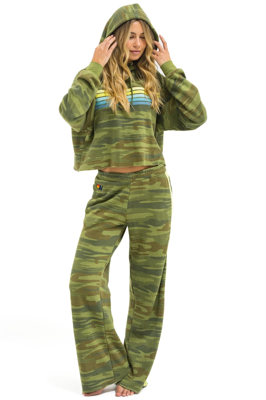 Retro 5 STRIPE RELAXED CROPPED PULLOVER HOODIE - CAMO LIME AQUA