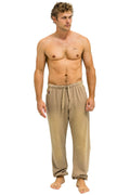 Retro ESSENTIAL SWEATPANTS - FADED TAN