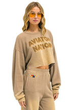 Retro AN 3D CROPPED CREW SWEATSHIRT RELAXED - FADED TAN