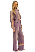 Retro CLASSIC STRIPE CROPPED CREW SWEATSHIRT RELAXED - FADED MOCHA