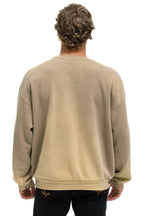 Retro CALIFORNIA SURFER PATCH RELAXED CREW SWEATSHIRT - FADED TAN