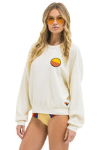 Retro SUNSET PATCH RELAXED CREW SWEATSHIRT - VINTAGE WHITE