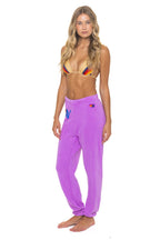 Retro LOGO SWEATPANTS - NEON PURPLE