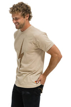 Retro BOLT TEE - SAND MOCHA
