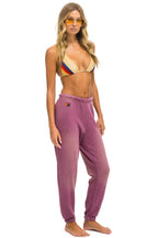 Retro ESSENTIAL SWEATPANTS - FADED BERRY