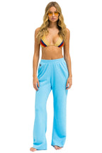 Retro WIDE LEG POCKET SWEATPANTS - SKY