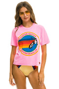 Retro SIGNATURE LAGUNA BEACH BOYFRIEND TEE - NEON PINK