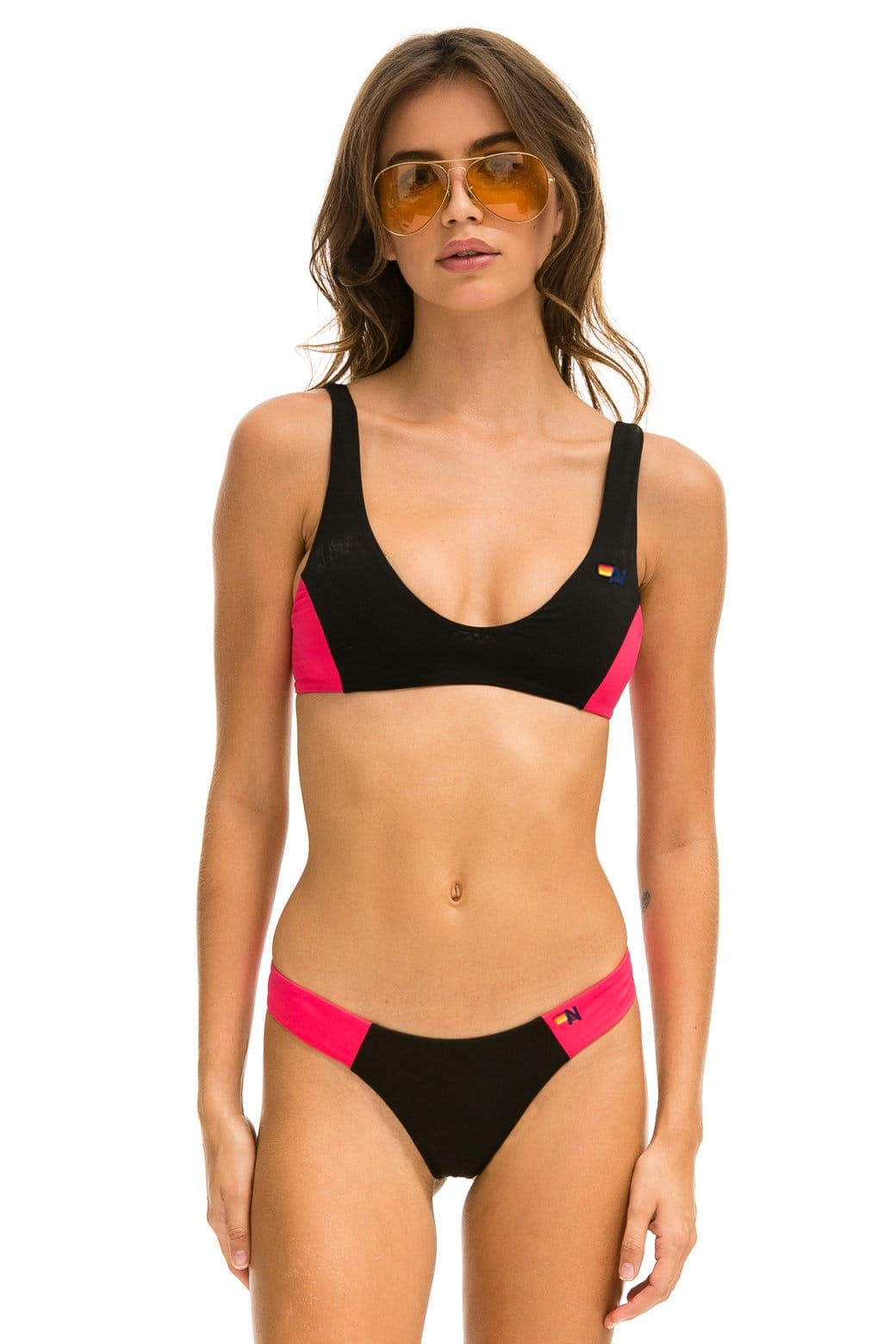 Retro HI-CUT COLOR BLOCK CHEEKY BIKINI BOTTOMS - BLACK RED