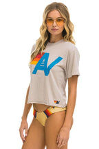 Retro LOGO BOYFRIEND TEE - SAND