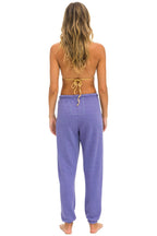Retro LOGO STITCH SWEATPANTS - LAVENDER