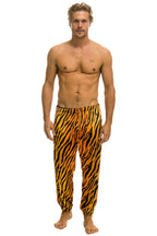 Retro CLASSIC VELVET SWEATPANTS - TIGER