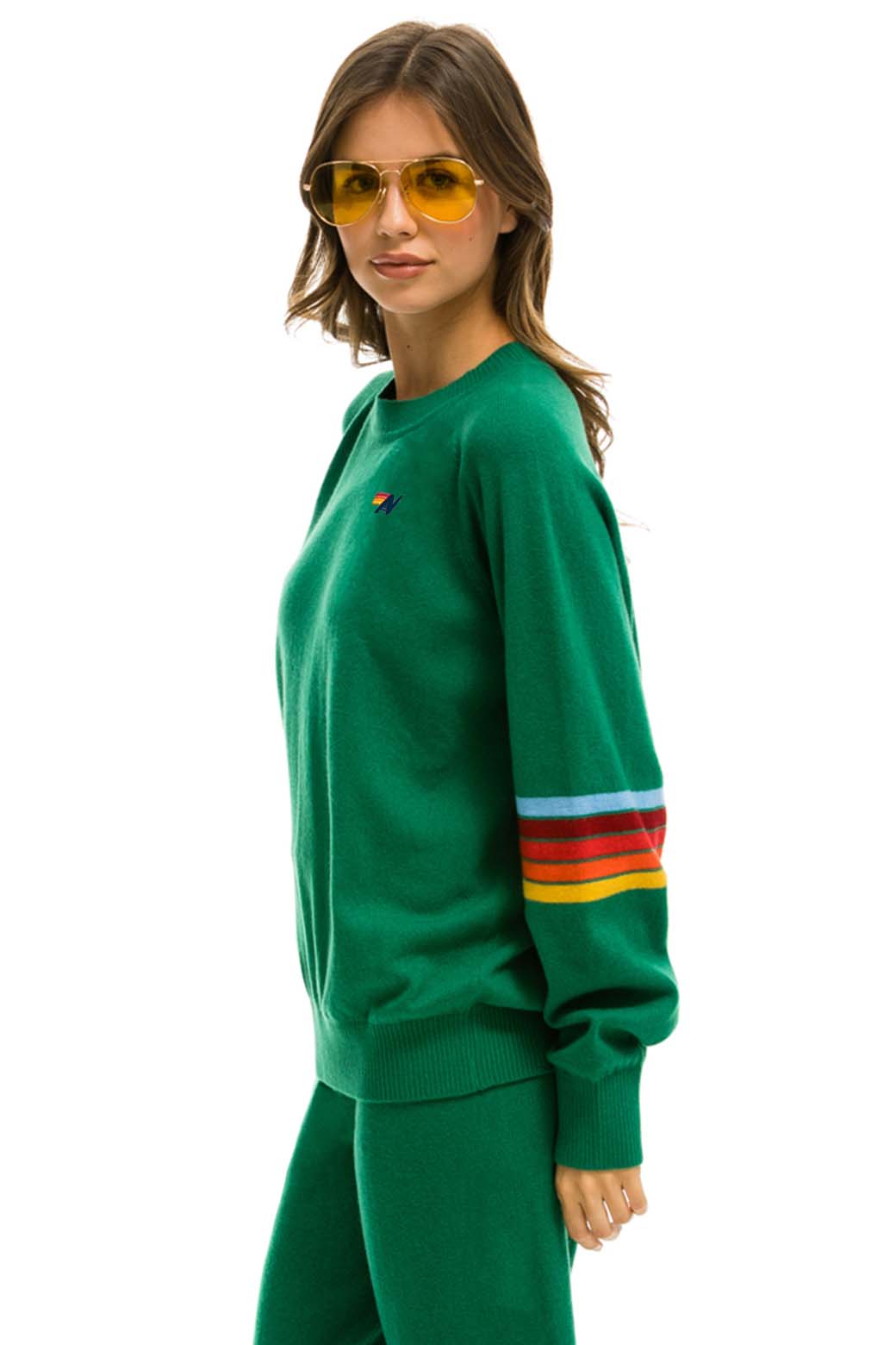 Retro RAINBOW STRIPE SLEEVE UNISEX CASHMERE LIGHT SWEATER - AMAZON