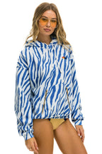 Retro TIGER RELAXED PULLOVER HOODIE WITH ZIPPER POCKETS - BLUE TIGER
