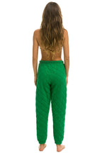 Retro QUILTED SWEATPANTS - KELLY GREEN